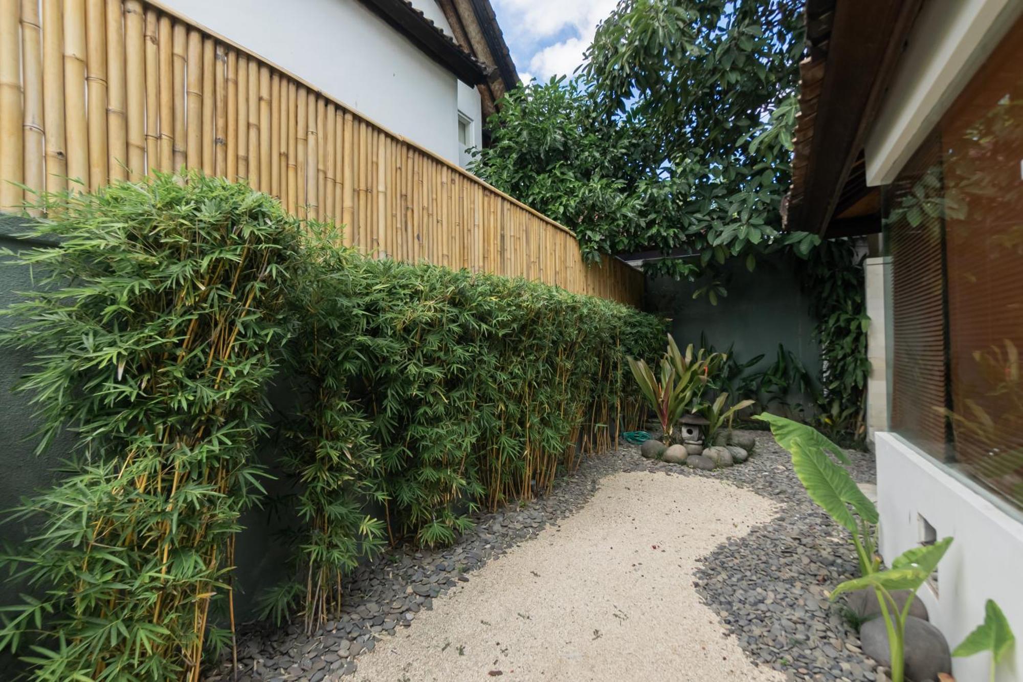 Villa Four On Drupadi Seminyak Exterior foto